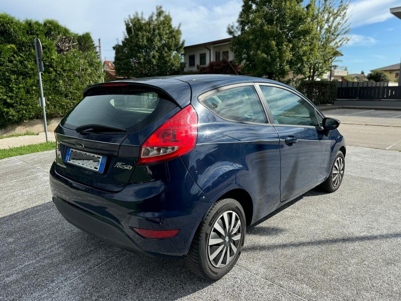 Ford Fiesta 1.4 TDCi Titanium 68 CV – Anno 2009 – neopatentati