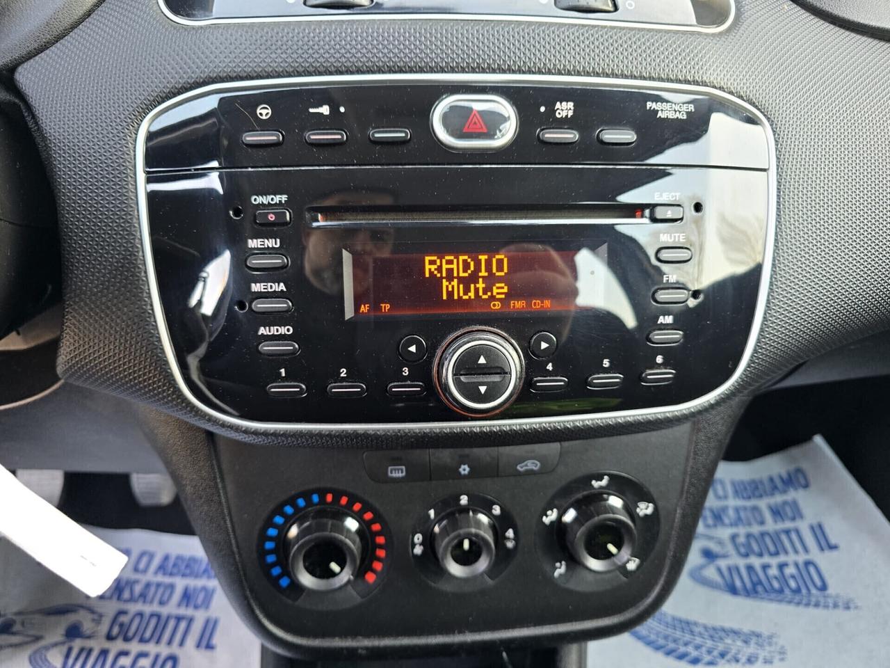 Fiat Punto 1.3 MJT 75 CV 5 porte