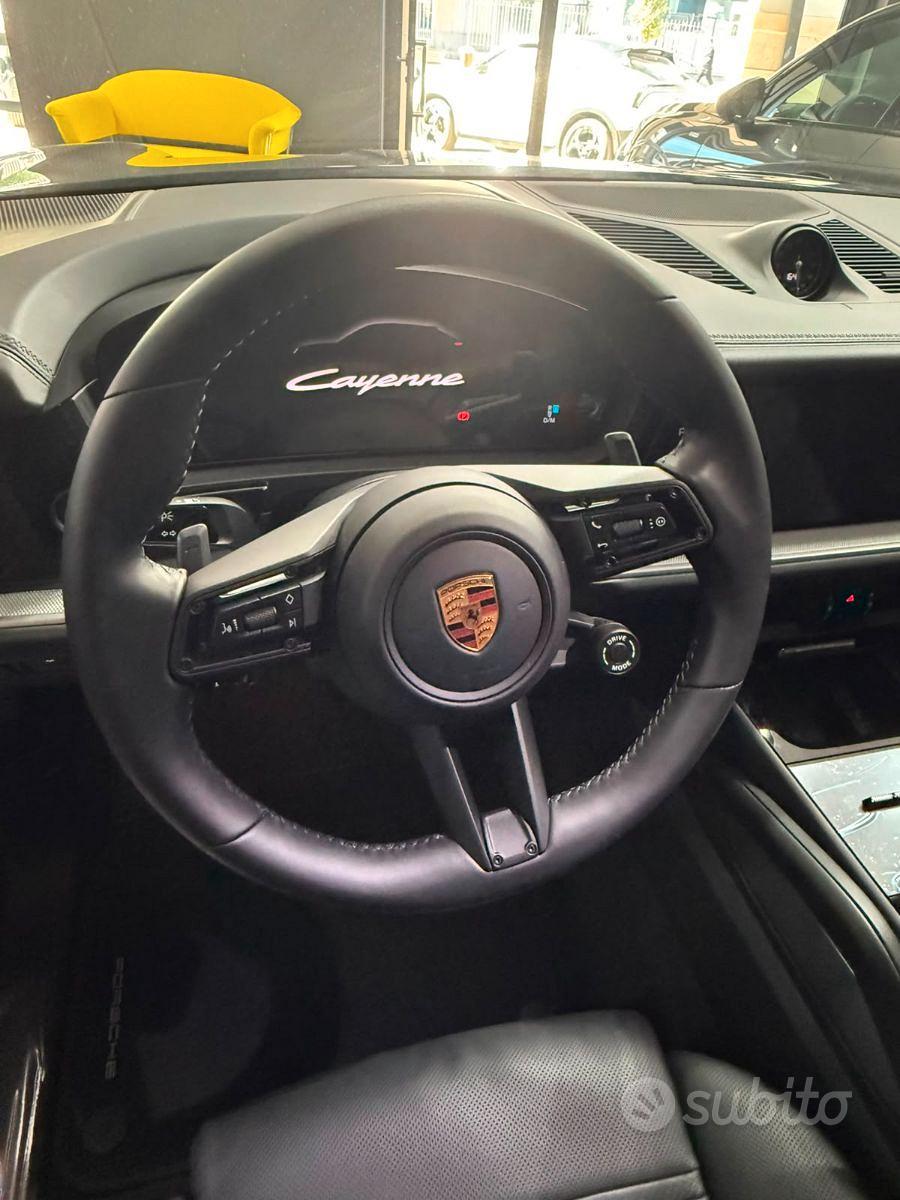 2026 PORSCHE CAYENNE COUP 3.0cc 470cv HYBRID