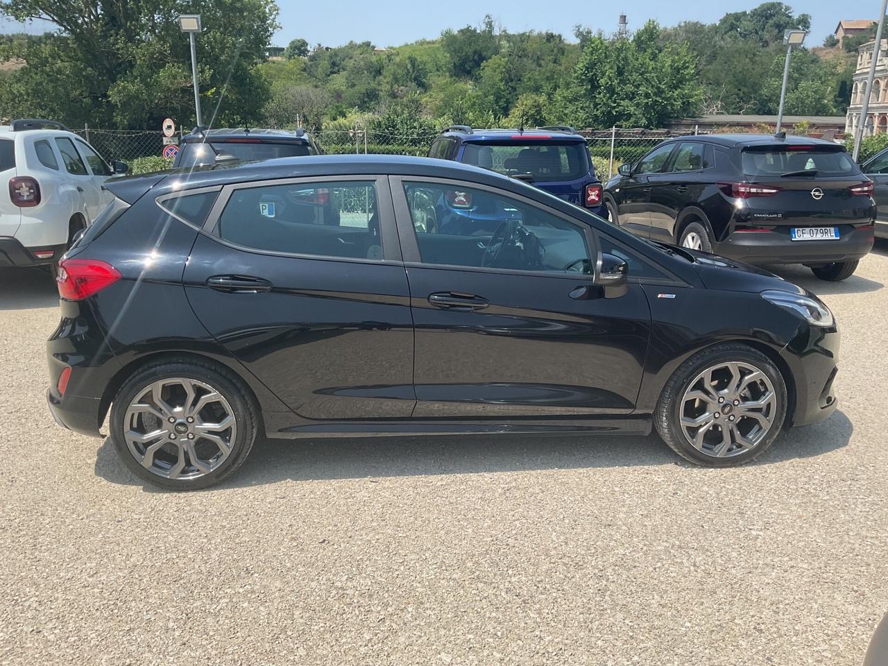 Ford Fiesta 1.0 Ecoboost Hybrid 125 CV 5 porte ST-Line