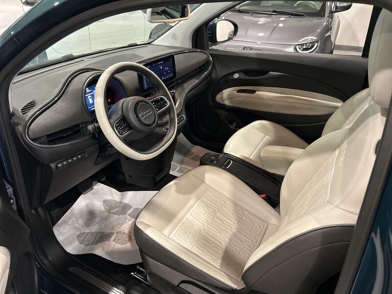 FIAT 500 La Prima Berlina