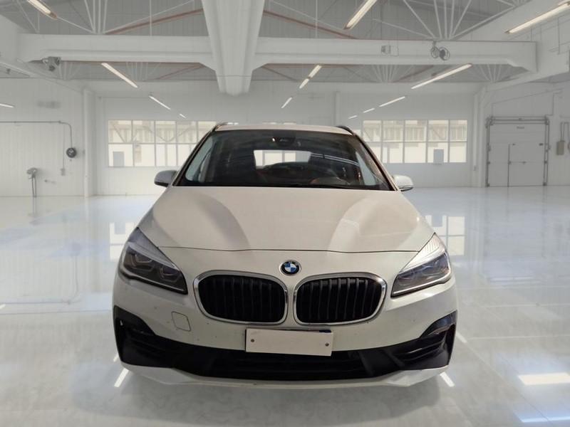 BMW 218 GRAN TOURER Business Autom.