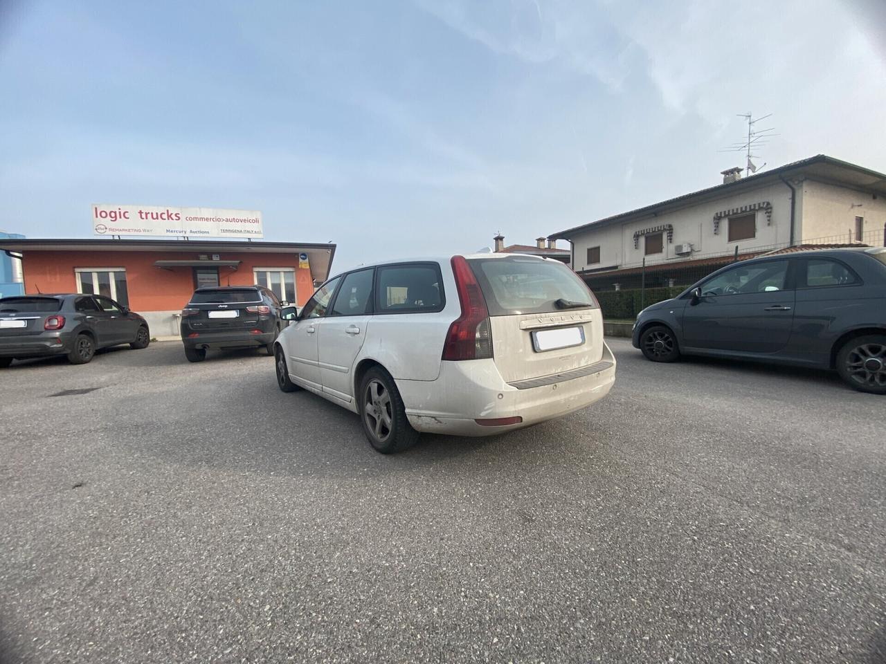Volvo V50