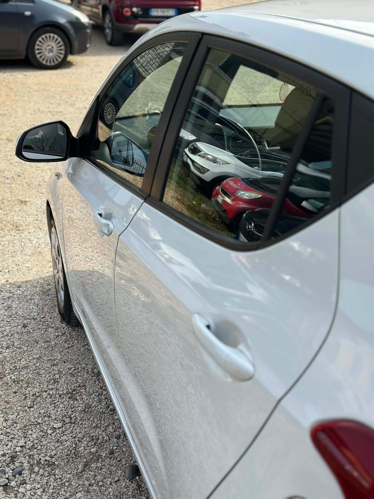 Hyundai i10 1.0 LPGI GPL ECONEXT NEOPAT KMCERT GARANZ