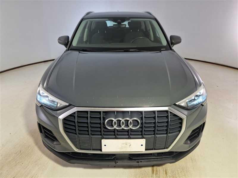 AUDI Q3 35 TDI S tronic Business