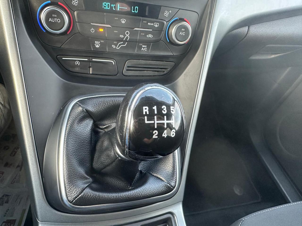 Ford Kuga 1.5 EcoBlue 120 CV Titanium (2019) | Solo 102.900 KM -