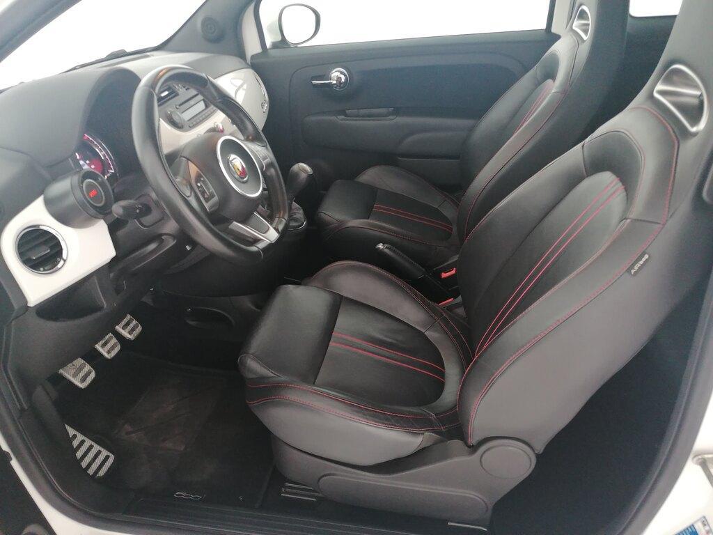 Abarth 595 1.4 Turbo T-Jet Yamaha Factory Racing