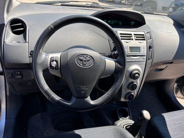 TOYOTA Yaris 1.4 D-4D 5 porte Sol