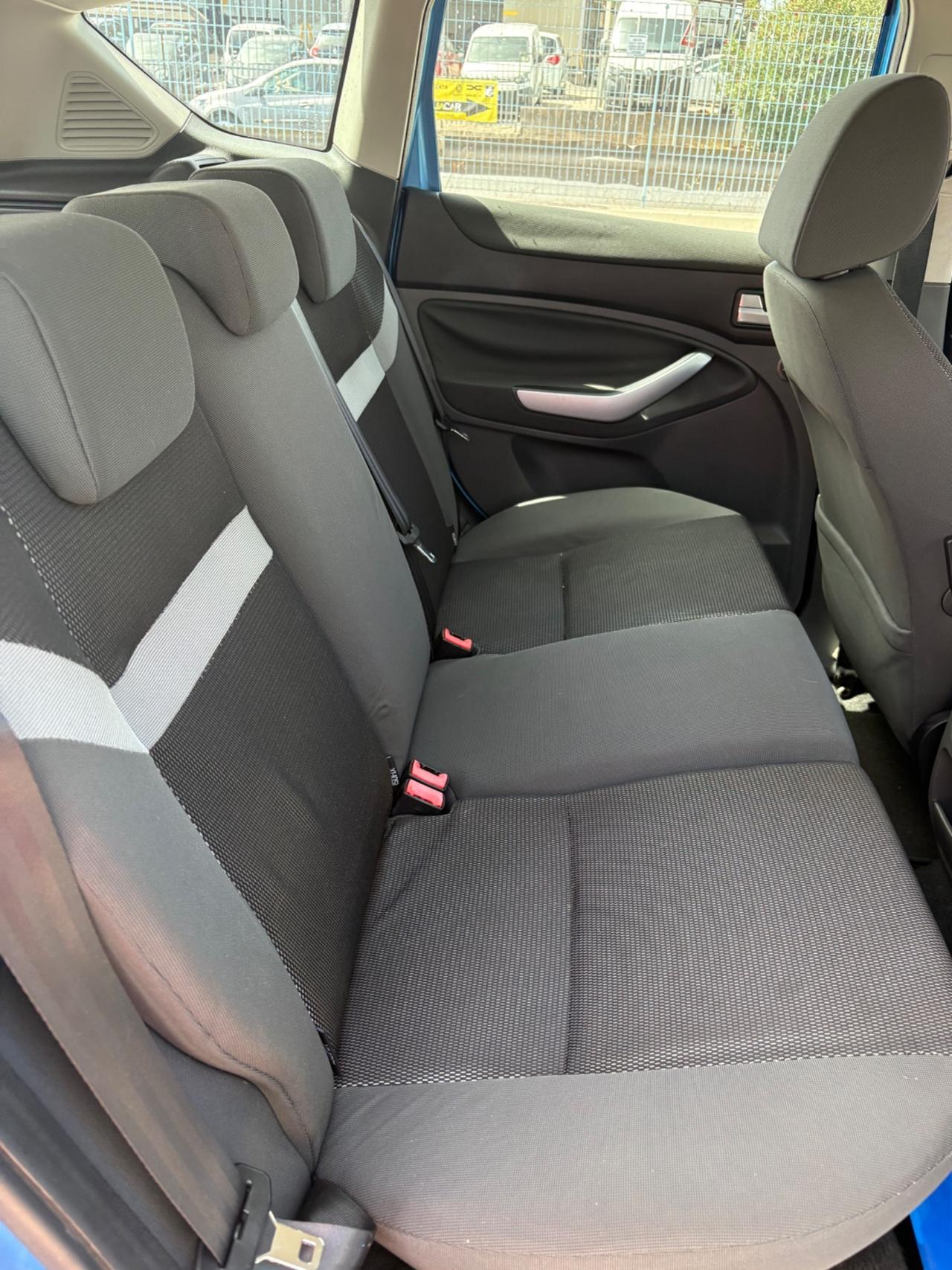 Ford Kuga 2.0 TDCi 140 CV 2WD Titanium DPF