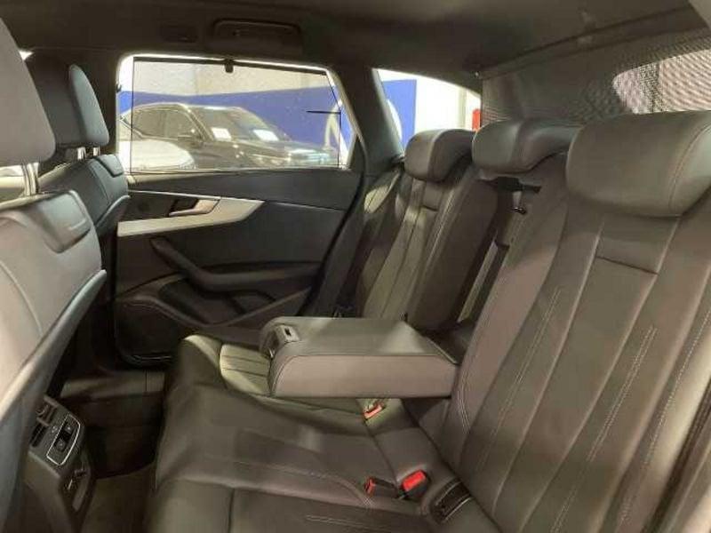 Audi A4 V 2019 Avant 35 2.0 tfsi mhev Business Advanced 150cv s-tronic