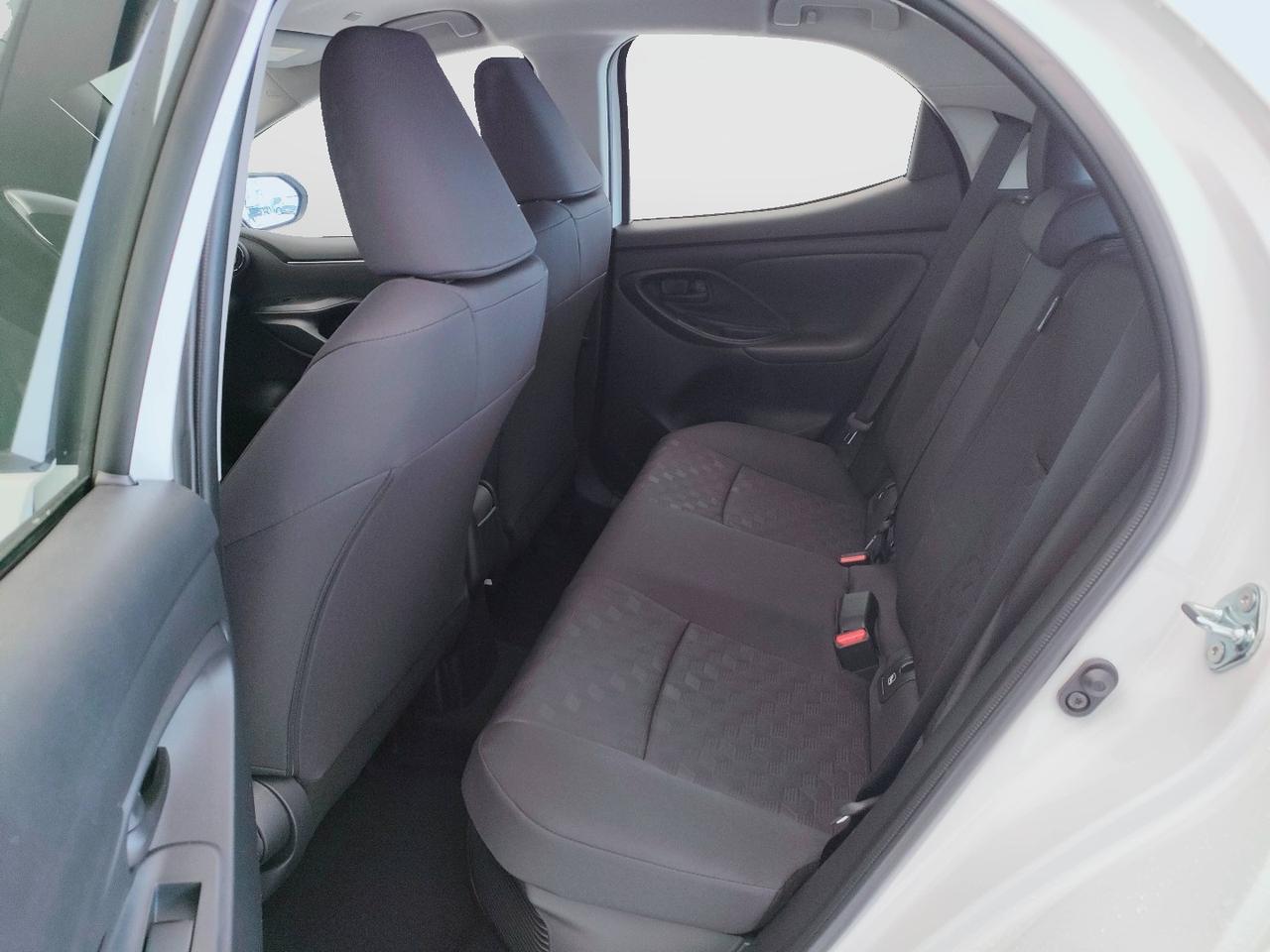 TOYOTA Yaris 1.5 Hybrid 115 - Active MY25