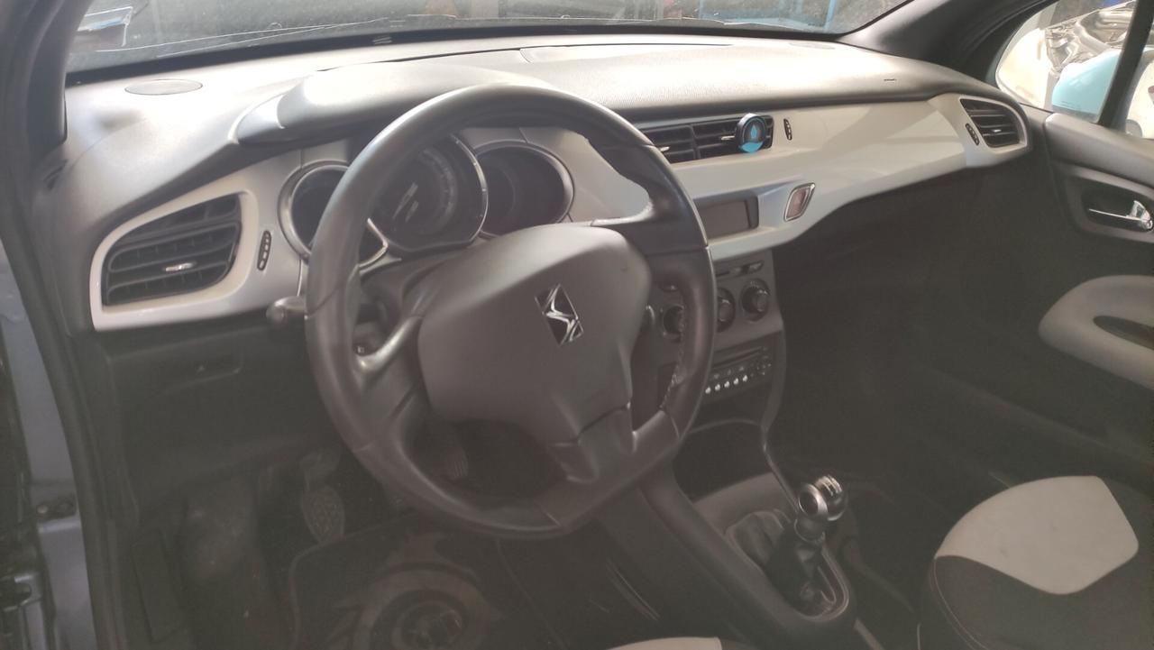 Citroen DS 3 1.4 VTi 95 Chic 70KW NEOPATENTATI - 2010