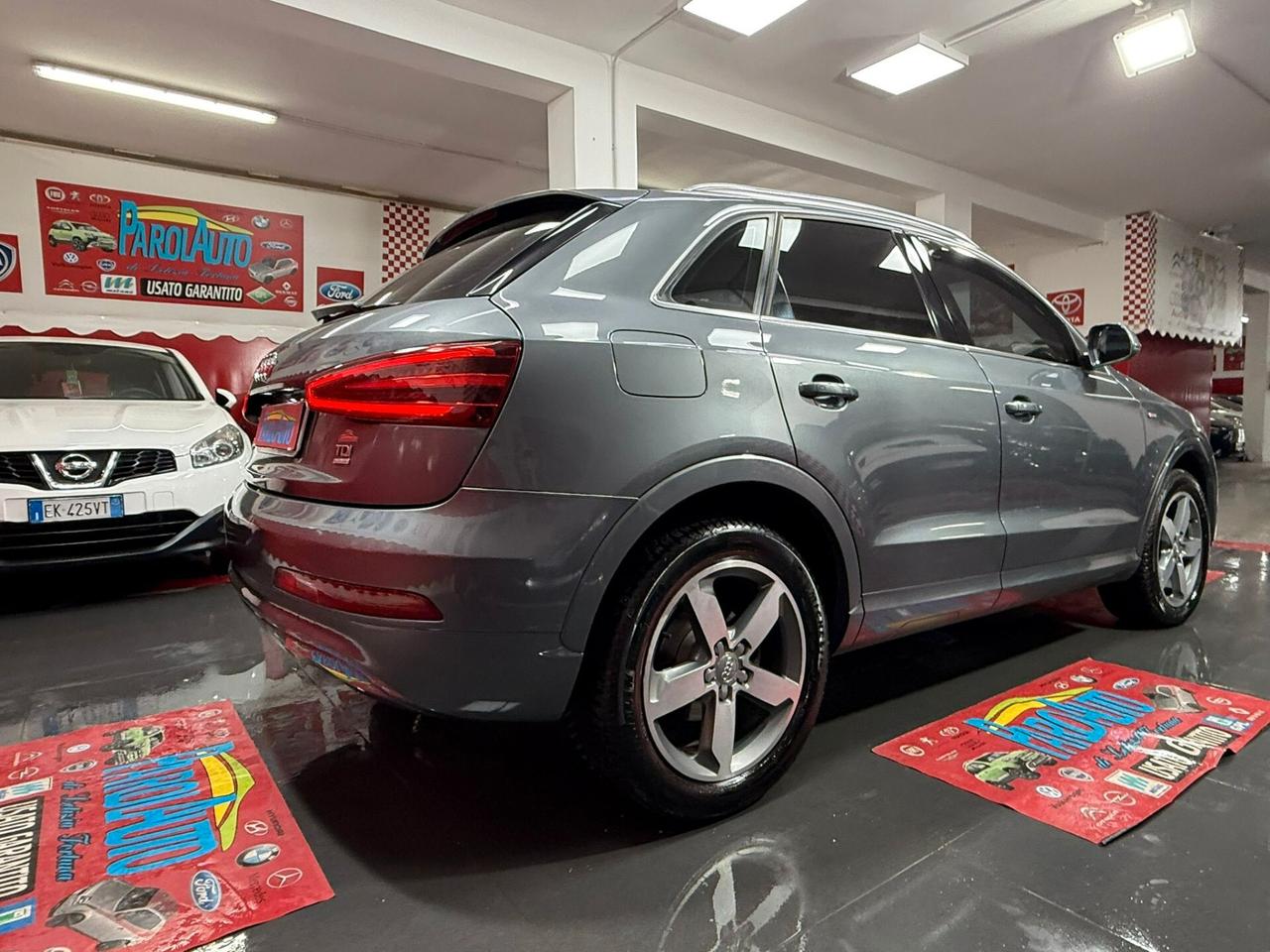 Audi Q3 2.0 TDI 140cv S-LINE - 2012