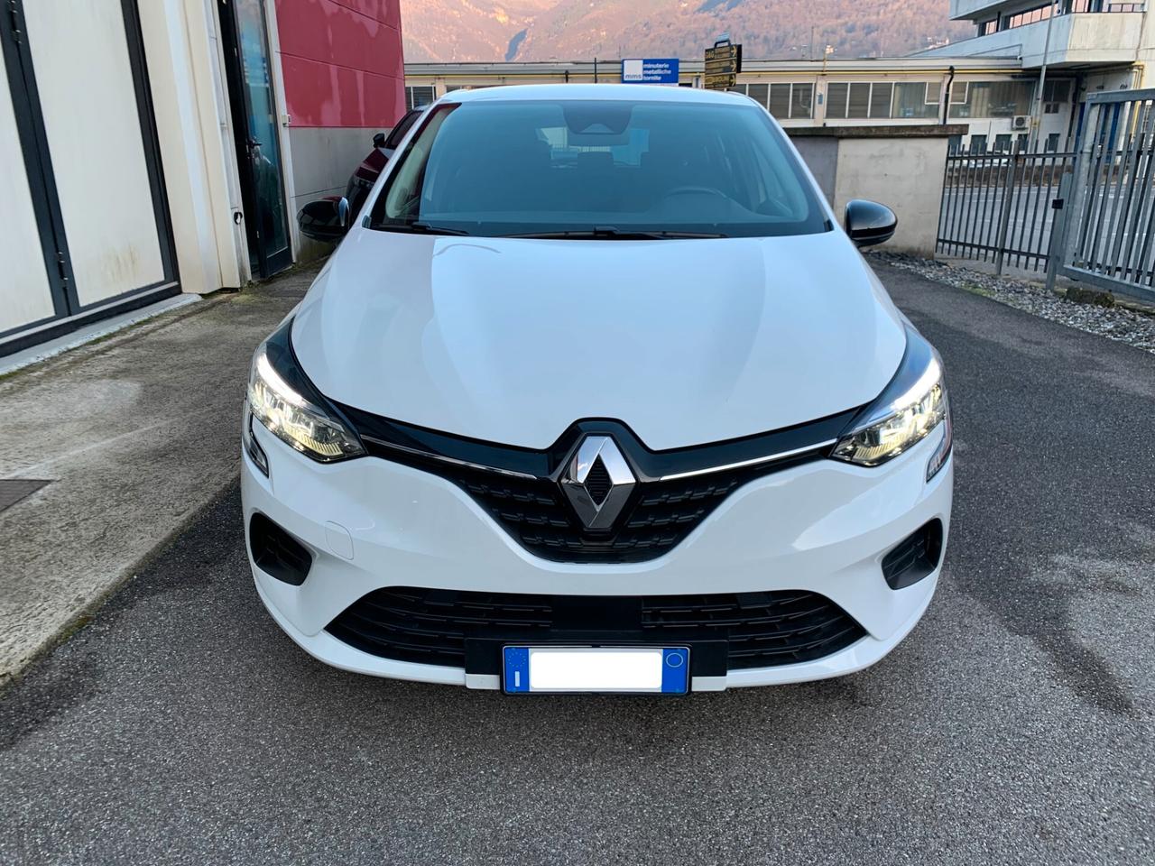 Renault Clio Idonea a Neopatentati