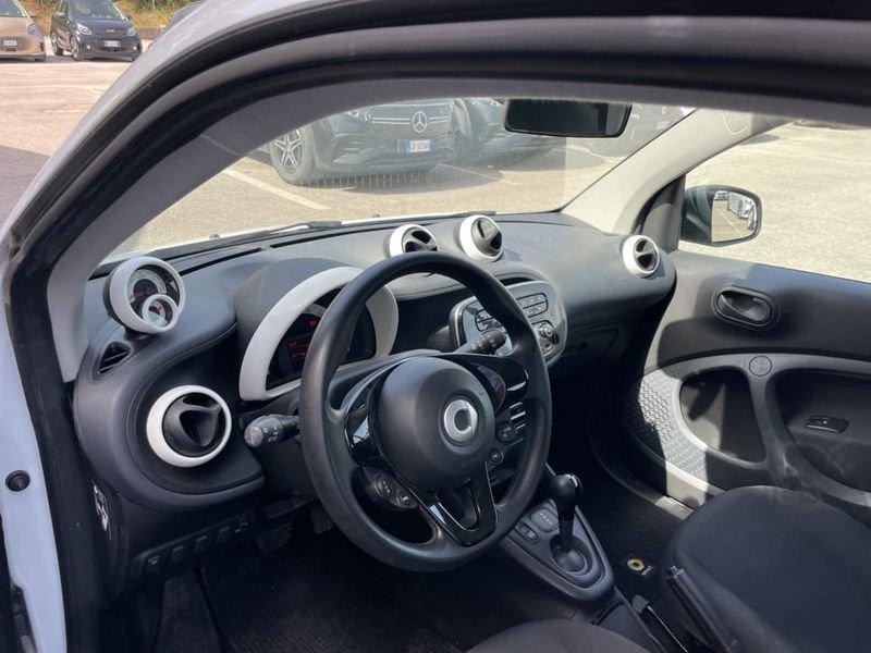 smart fortwo EQ PURE 4,6KW