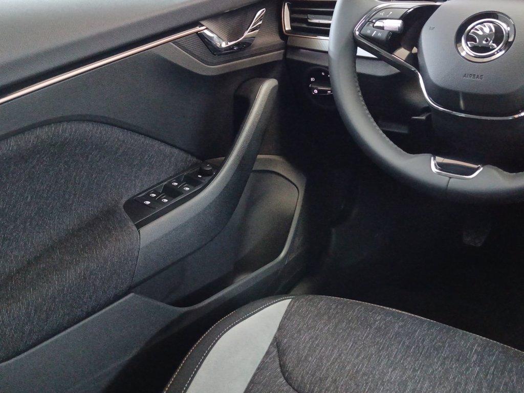 SKODA Kamiq 1.0 tsi black dots 95cv del 2024