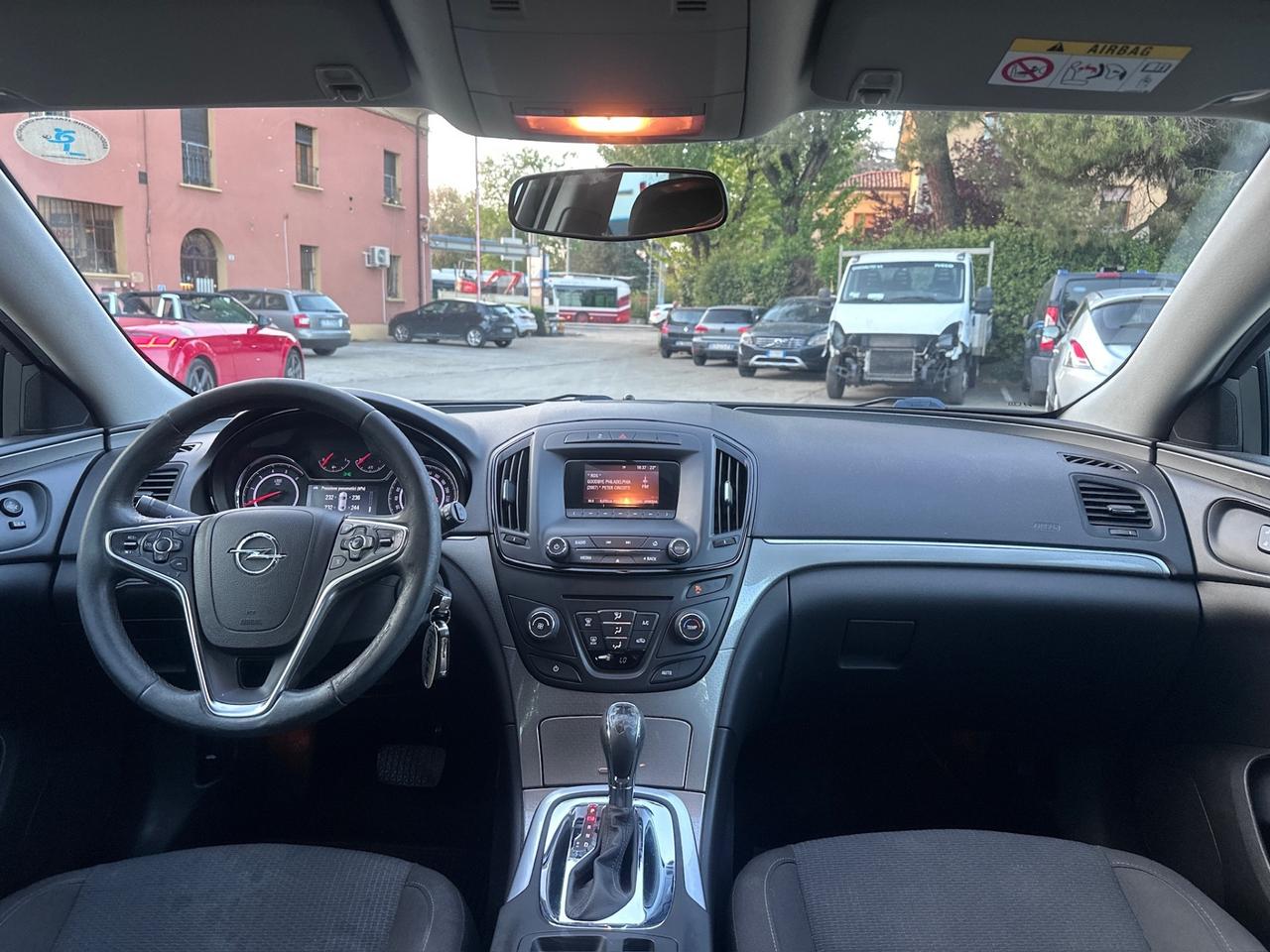 Opel Insignia 1.6 CDTI Start&Stop Sports Tourer Cosmo