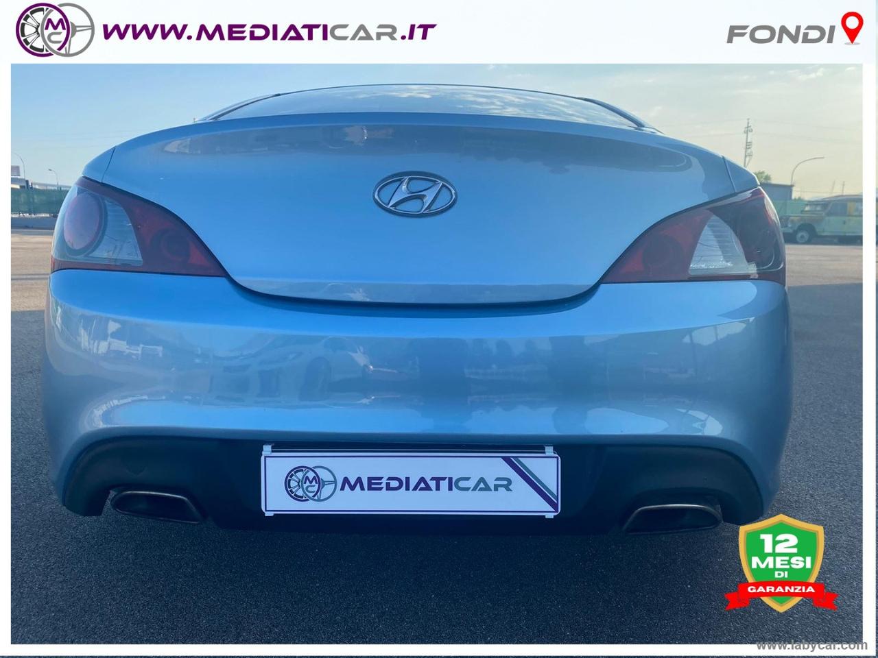 HYUNDAI Genesis Coupe 2.0 Turbo Sport