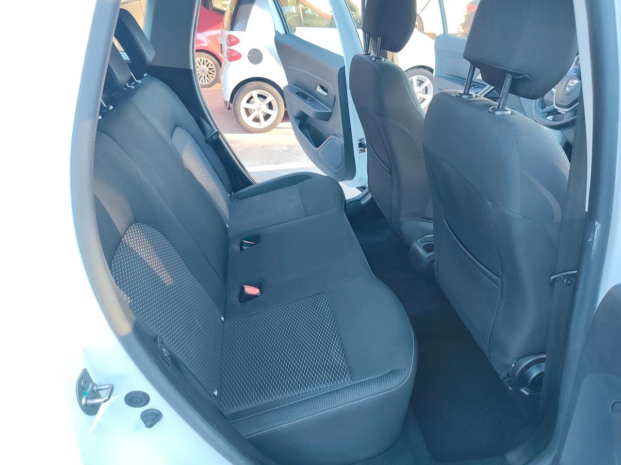 Dacia Duster 1.0 BENZINA E GPL DI SERIE 100 CV 15th Anniversary