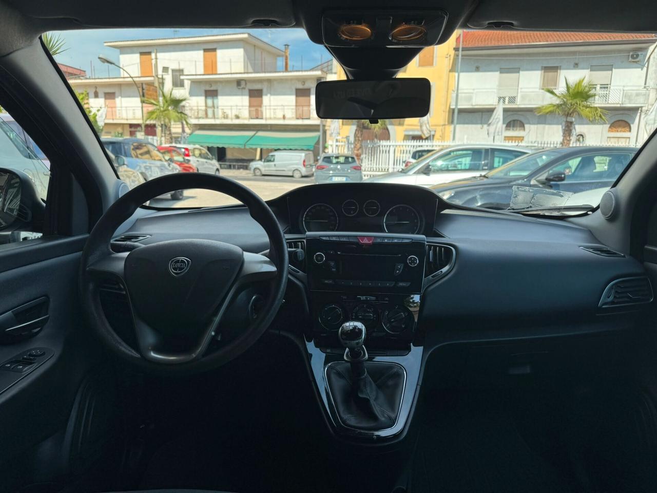 Lancia Ypsilon 5 porte Metano Ecochic Elefantino