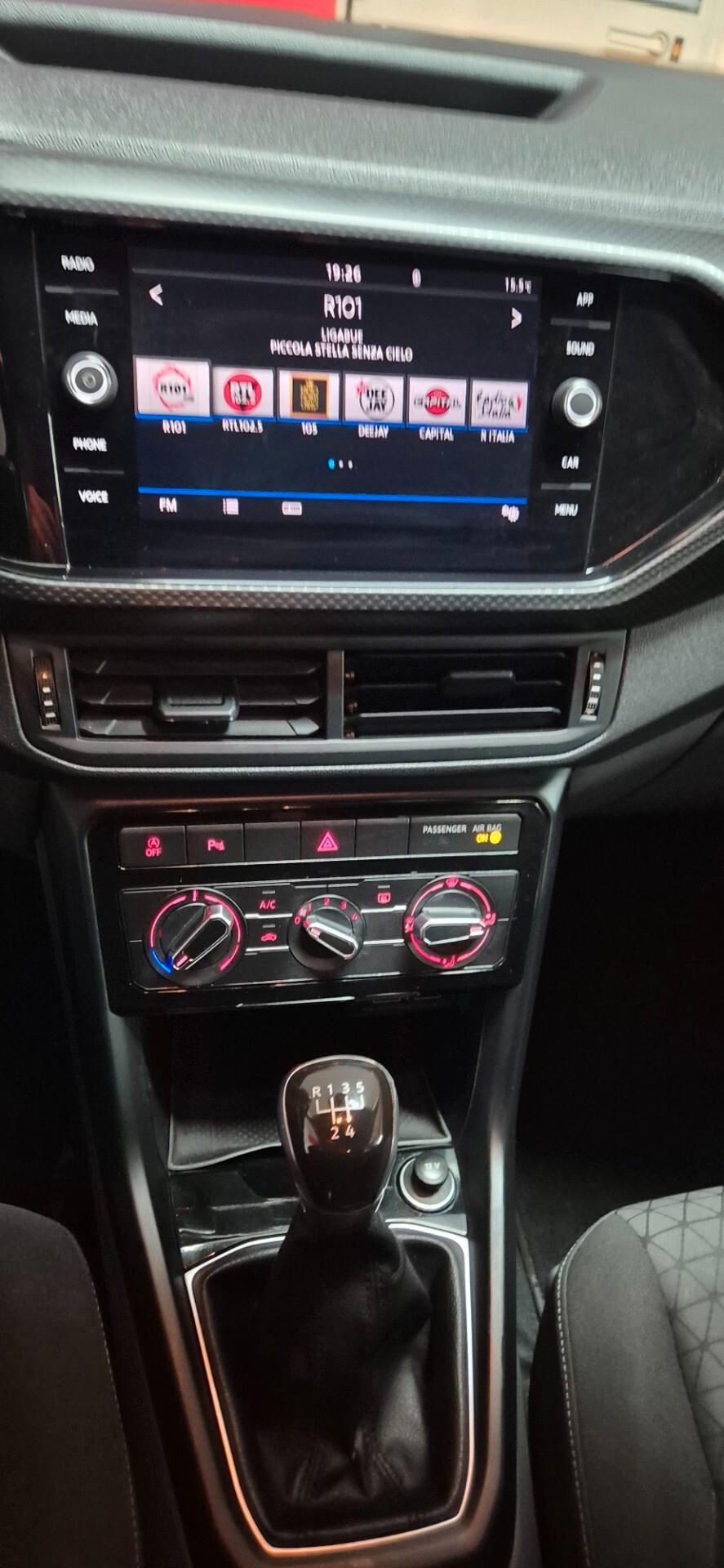 Volkswagen T-Cross 1.6 TDI SCR Style BMT