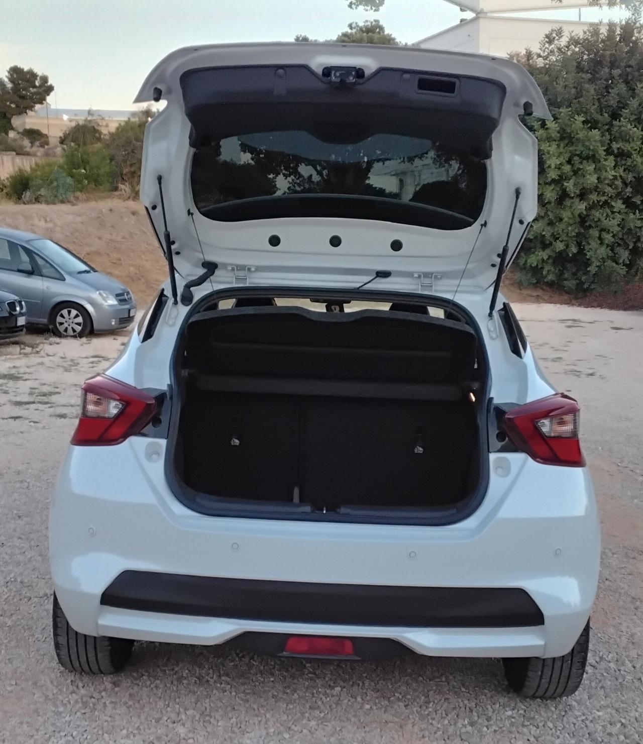 Nissan Micra 0.9 IG-T 12V 5 porte N-Connecta