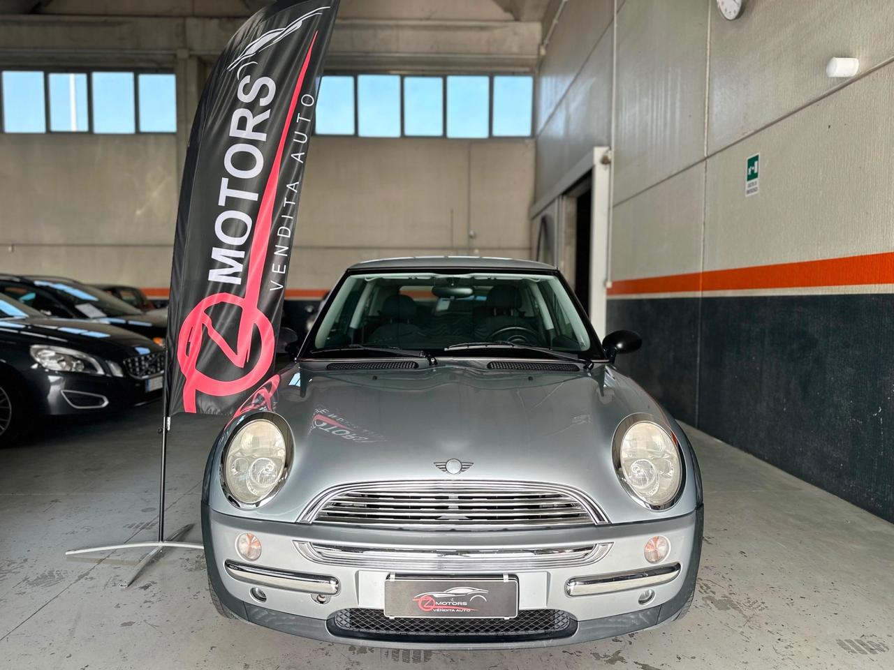 Mini 1.6 16V One de luxe NEOPATENTATI