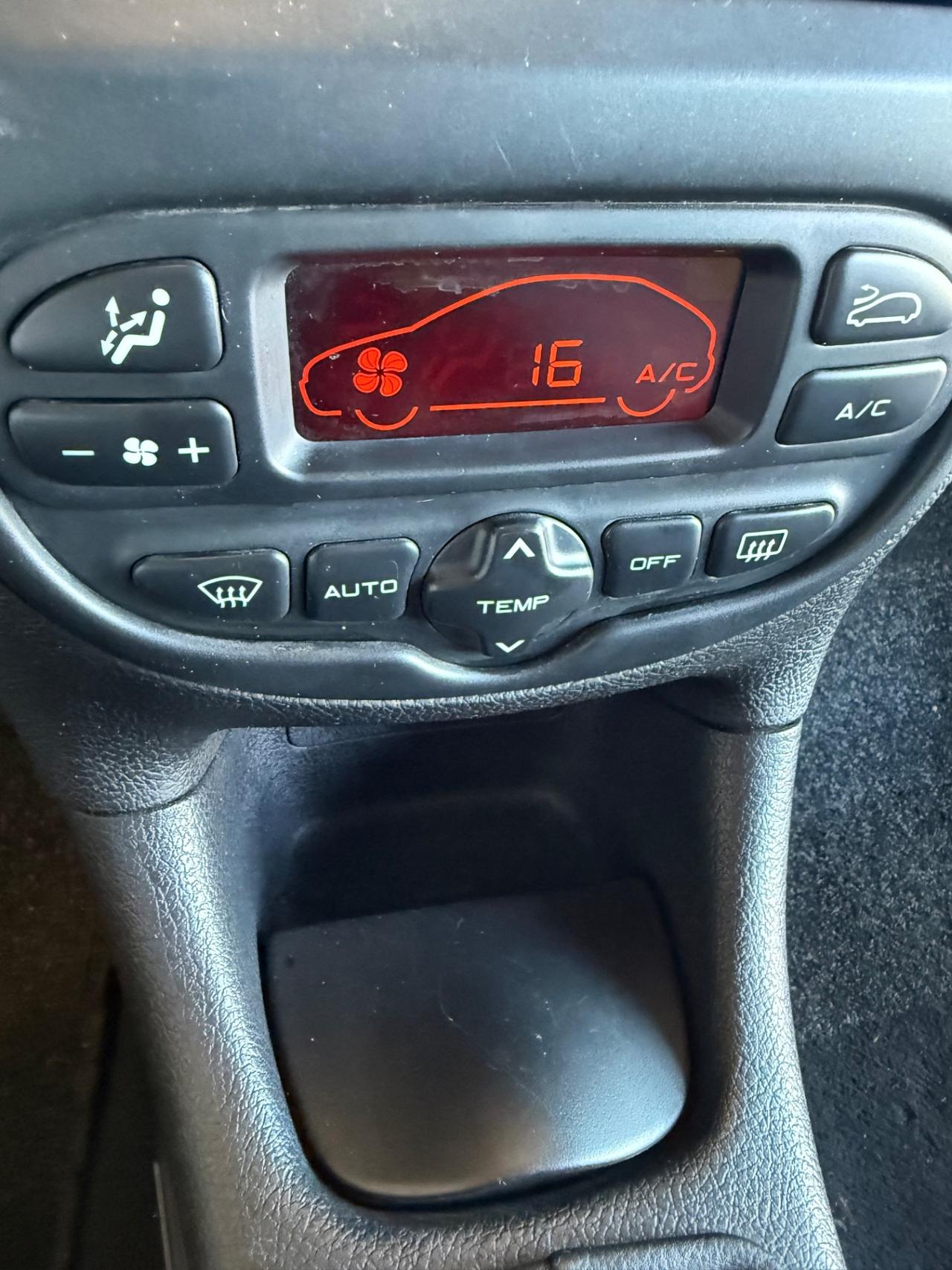 Peugeot 206 1.4 hdi 80 mila km