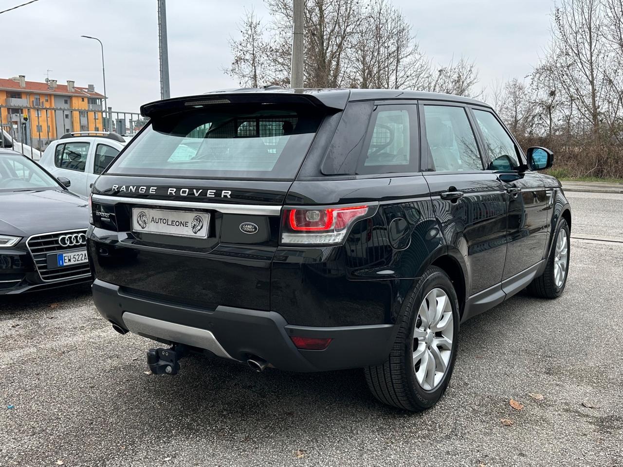 Land Rover Range Rover Sport 3.0 TDV6 HSE Dynamic