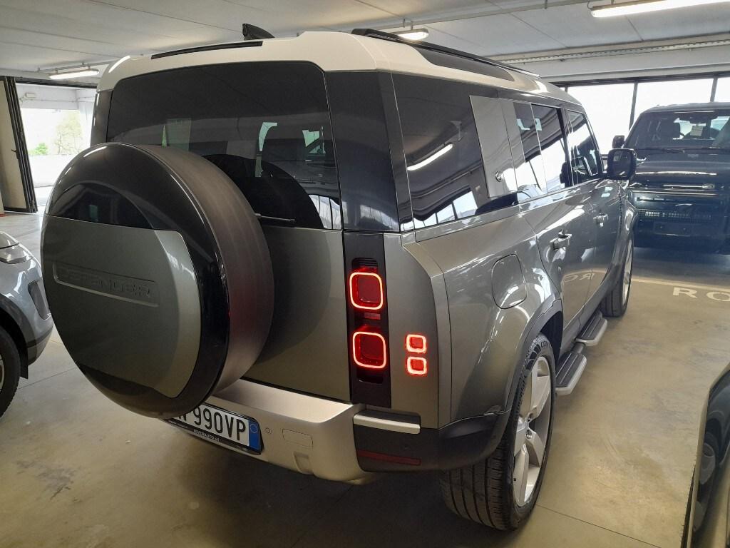 LAND ROVER Defender (2019) Defender 110 3.0D I6...