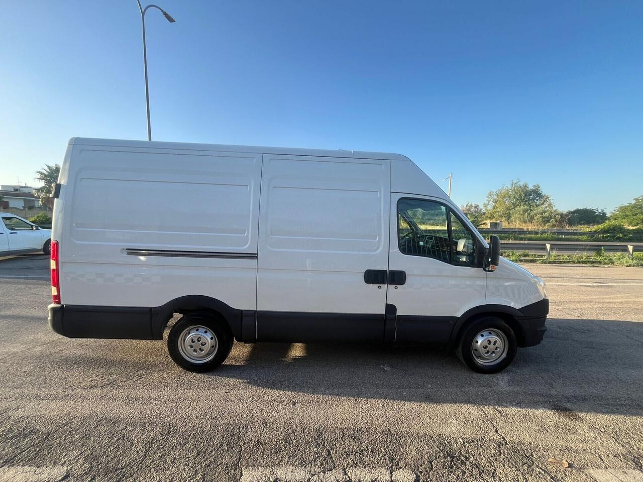 Iveco Daily 35/15 furgone 2014