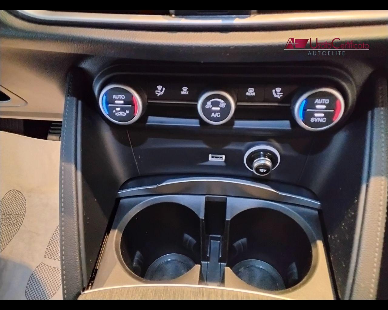 ALFA ROMEO Stelvio 2.2 Turbodiesel 160 CV AT8 RWD Super