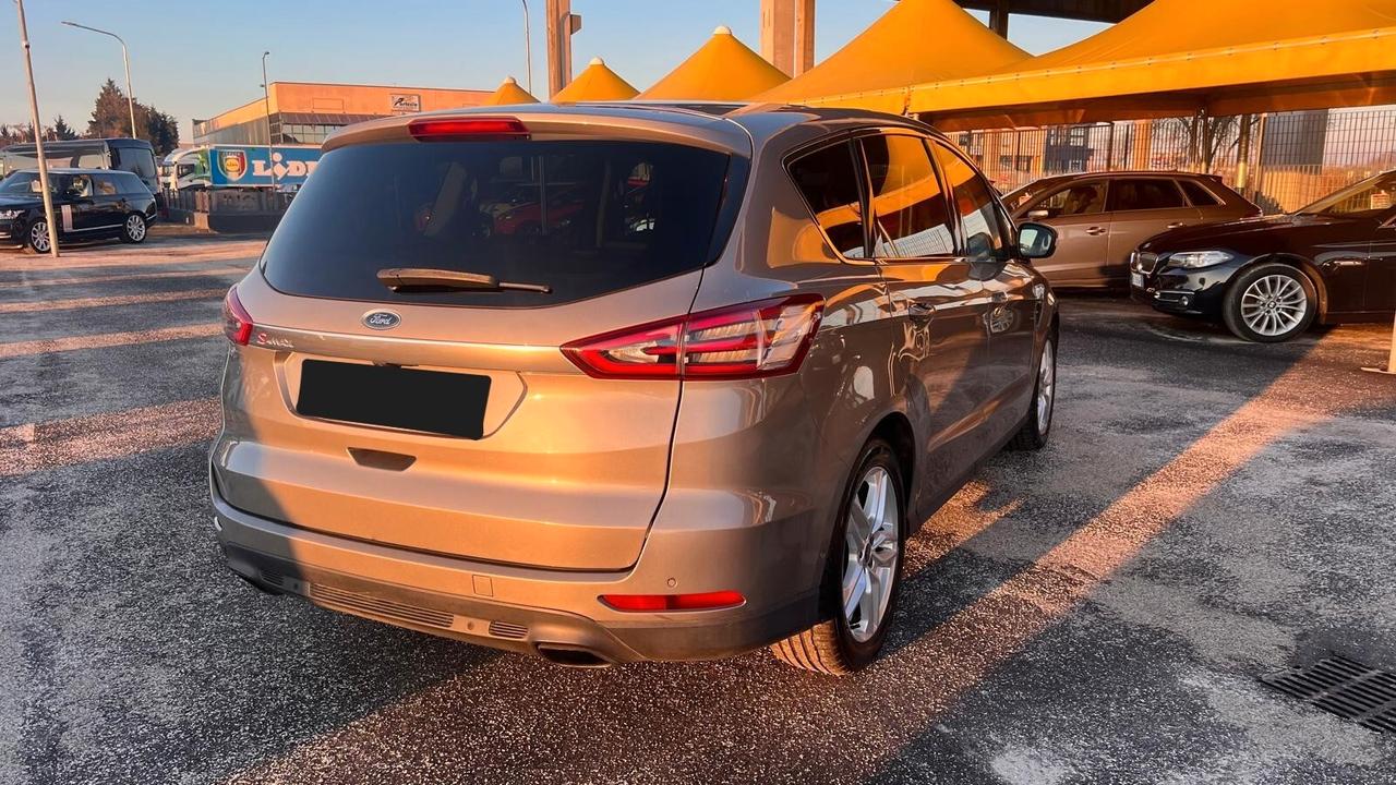 Ford S-Max 2.0 TDCi 150CV Start&Stop Powershift Titanium