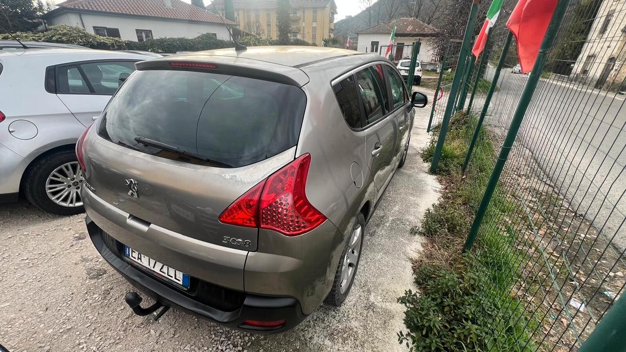 3008 1.6 HDi 112CV cambio AUTOMATICO Tecno