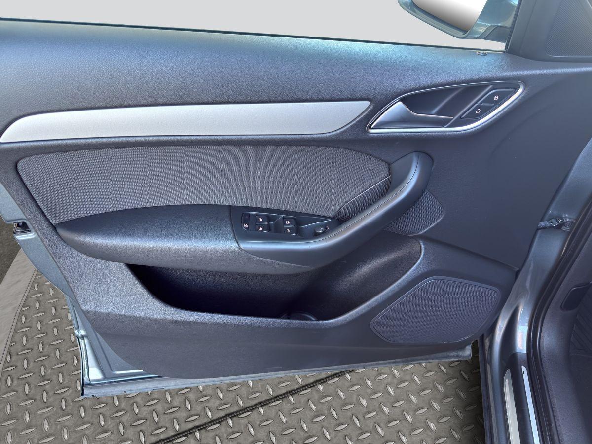 AUDI - Q3 - 2.0 TDI 140 CV Advanced Plus S LINE