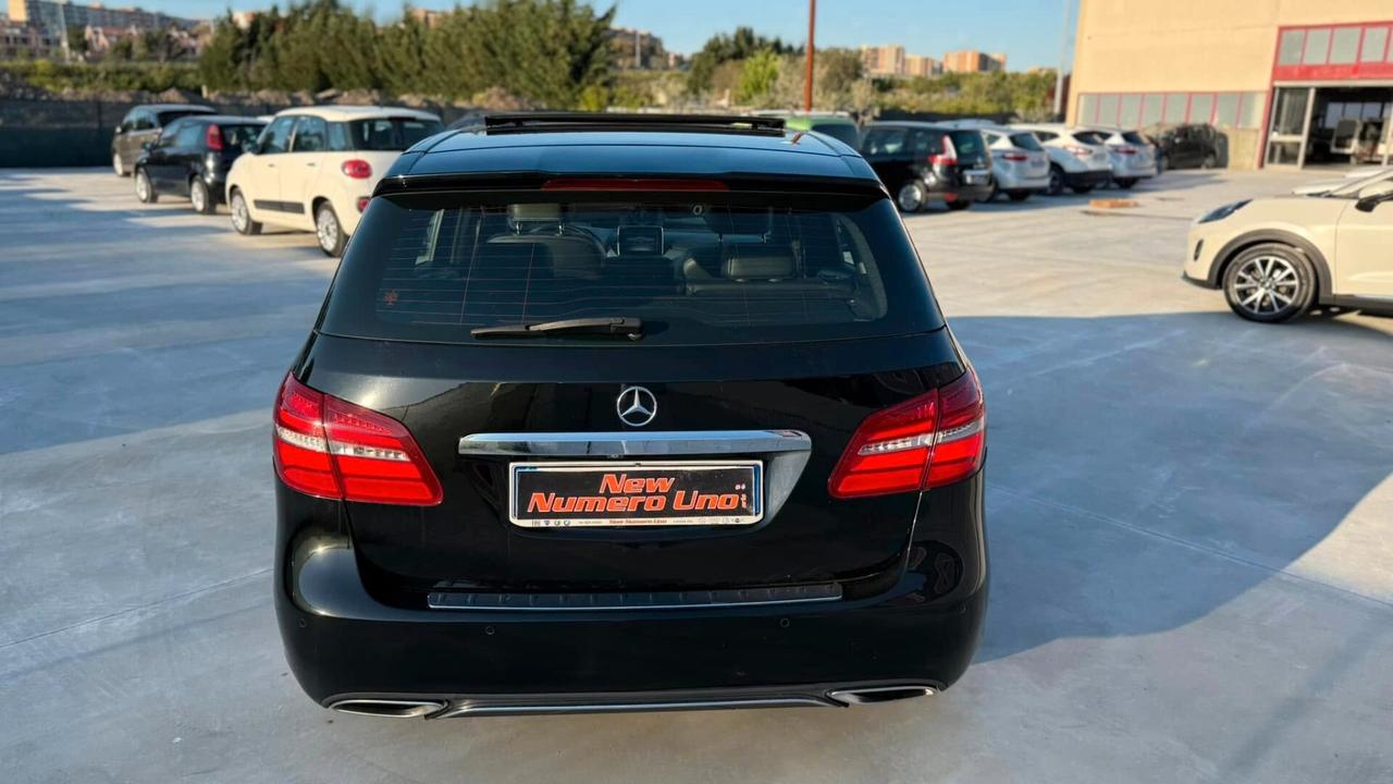 Mercedes Classe B 180 CDI Sport Automatic 110cv 2017