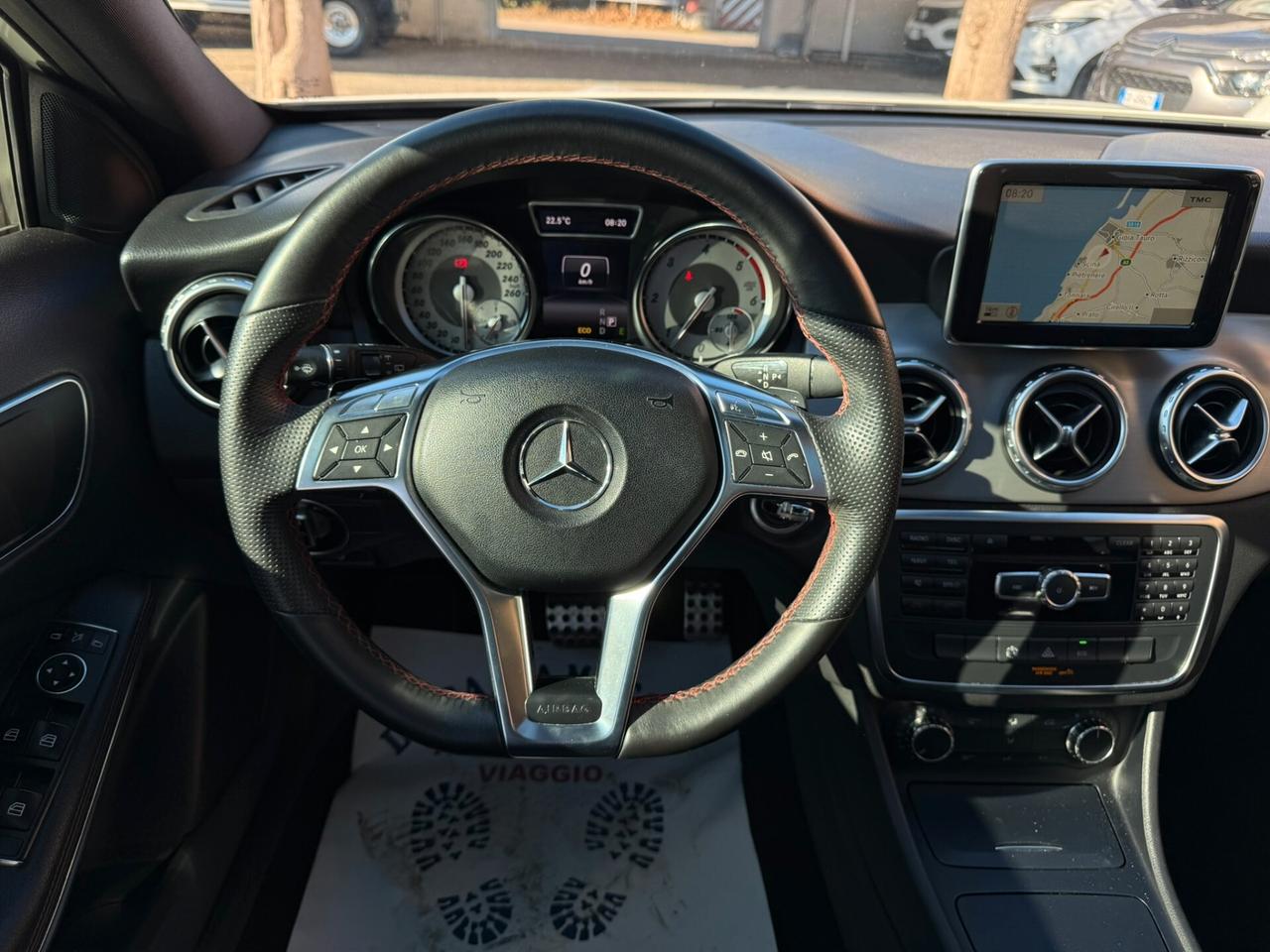 Mercedes GLA 200d 136CV Automatic Premium - 2014