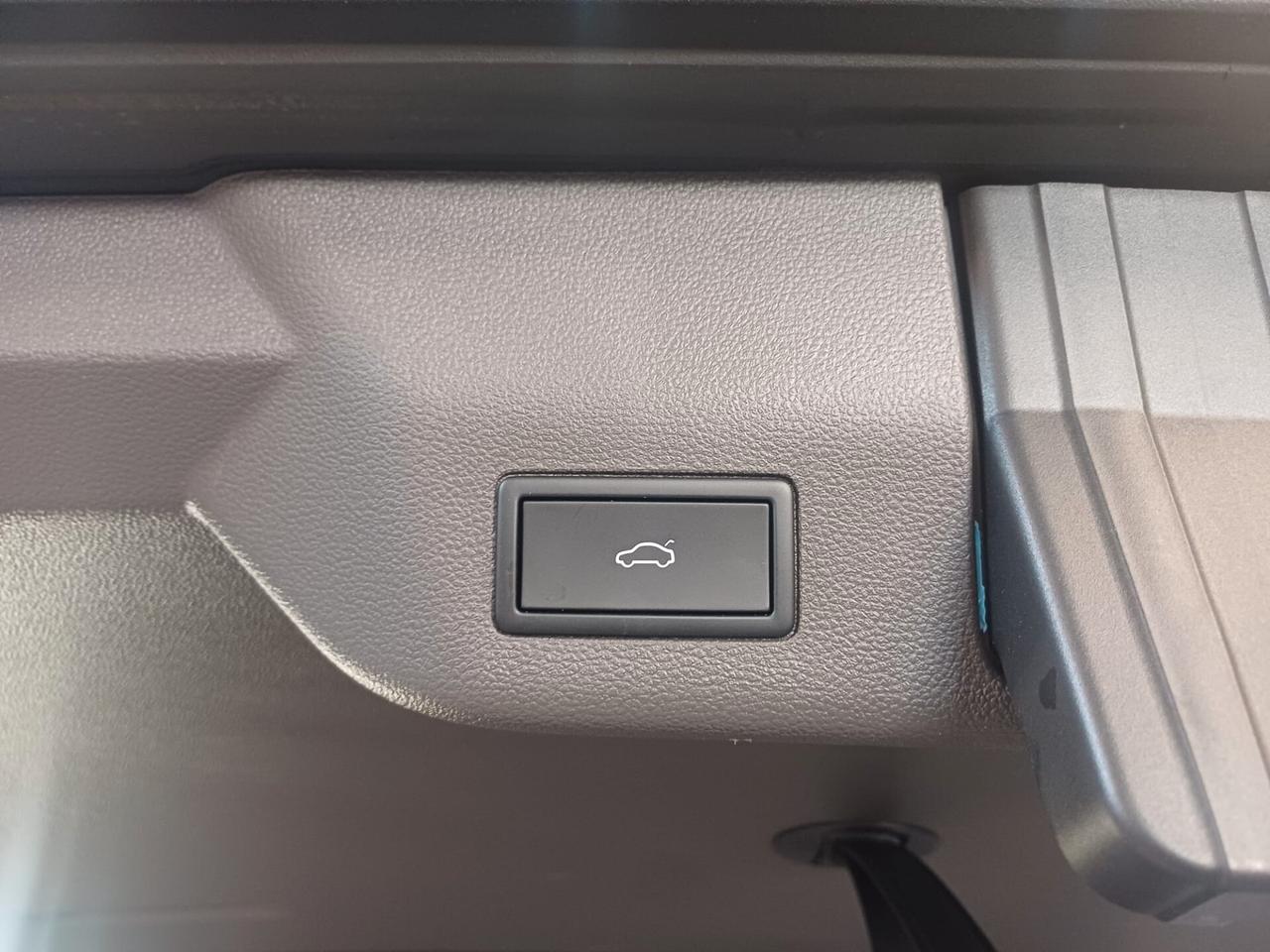 Volkswagen Multivan 2.0 TDI 150CV DSG Style