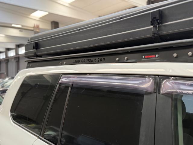 TOYOTA Land Cruiser TROPICALE GX V8 manual