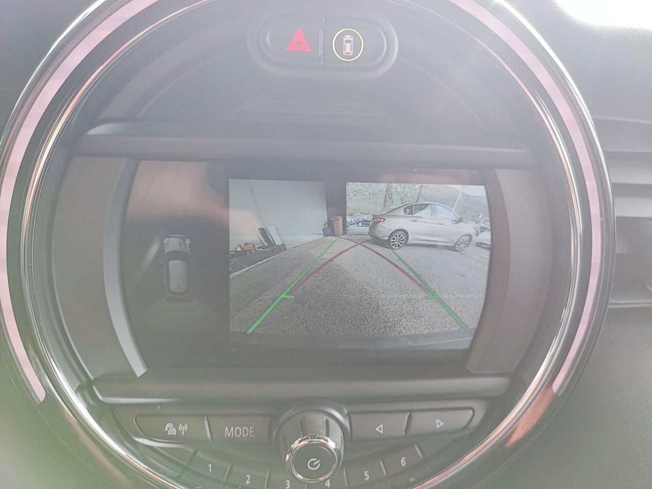 Mini 2.0 Cooper SD aut. Hype 5 porte