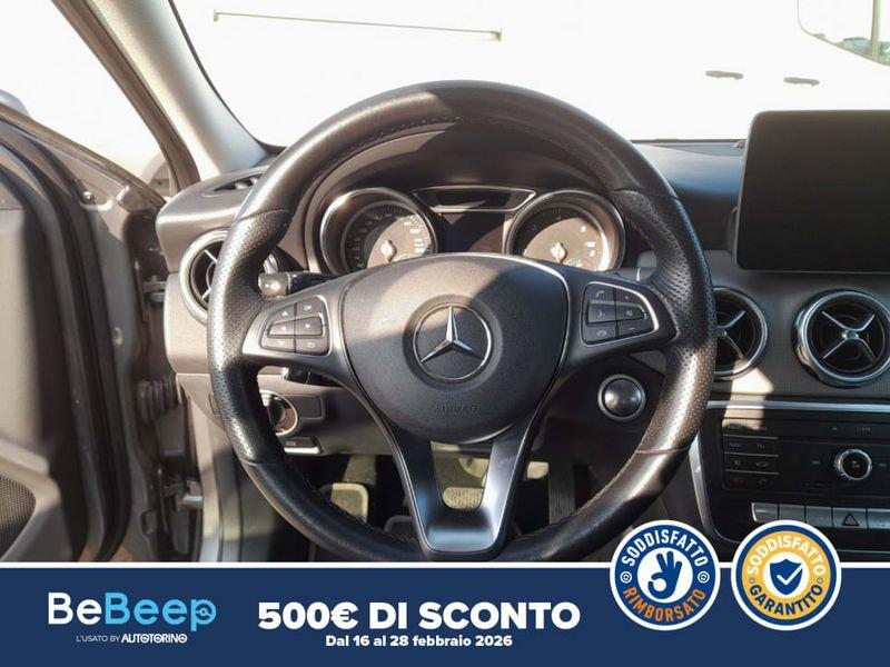 Mercedes-Benz GLA 200 D SPORT 4MATIC AUTO