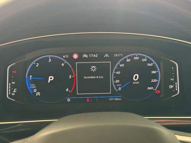 VOLKSWAGEN Tiguan 2.0 TDI 150 CV SCR DSG R-Line