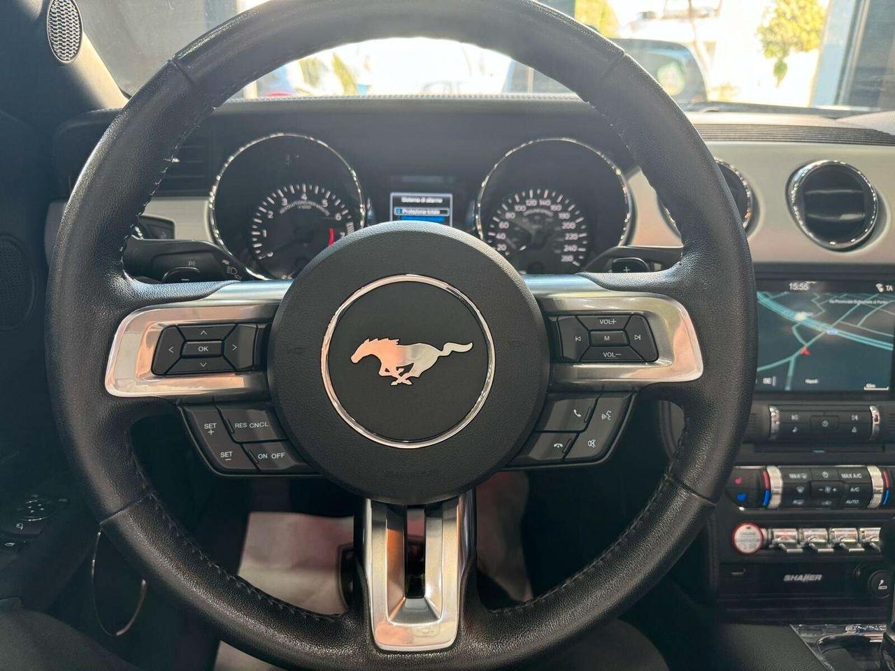 Ford Mustang 2.3 Ecoboost 317CV Automatico Cabrio