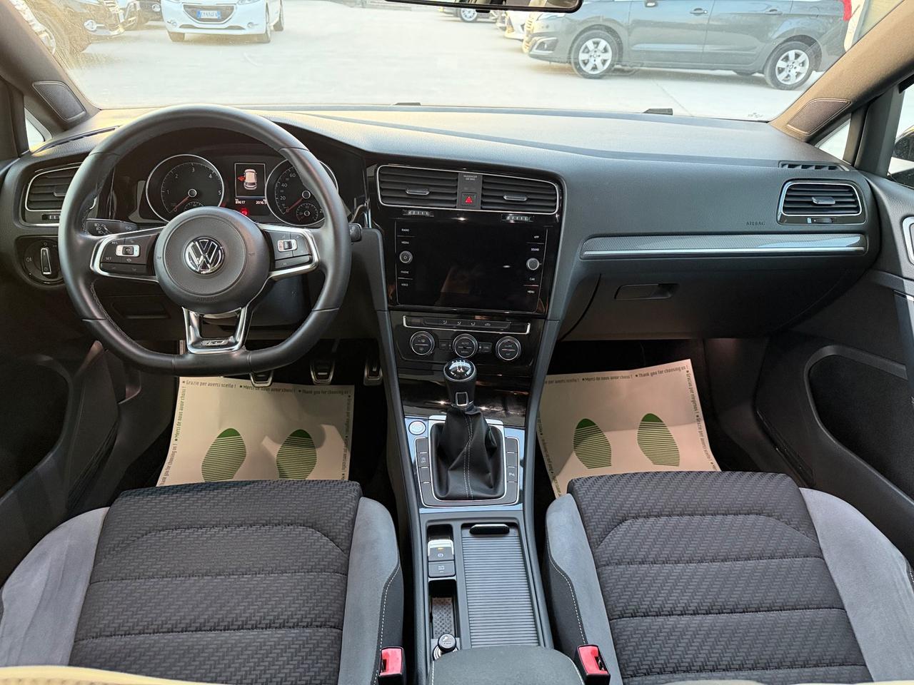 Volkswagen Golf 1.6 TDI 115 CV R-Line