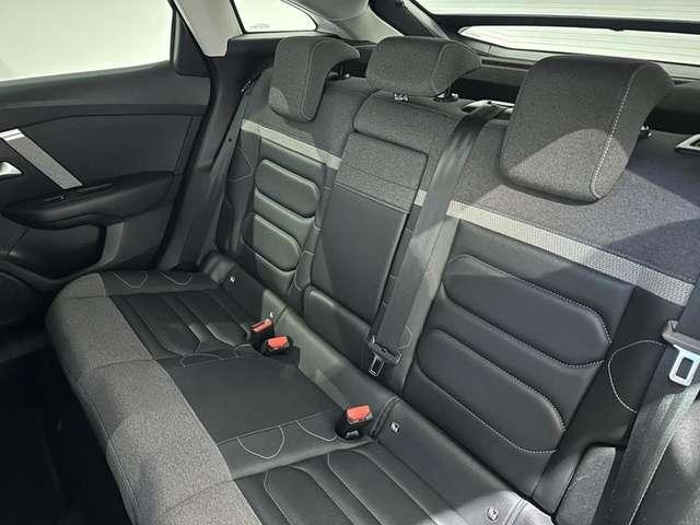 Citroen C4 PureTech 130 S&S EAT8 Shine