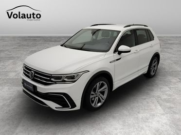 VOLKSWAGEN Tiguan II 2021 - Tiguan 1.5 tsi R-Line 150cv dsg