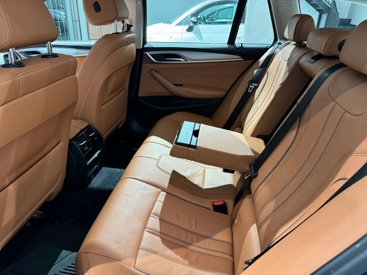 Bmw 530d 48V Touring Business