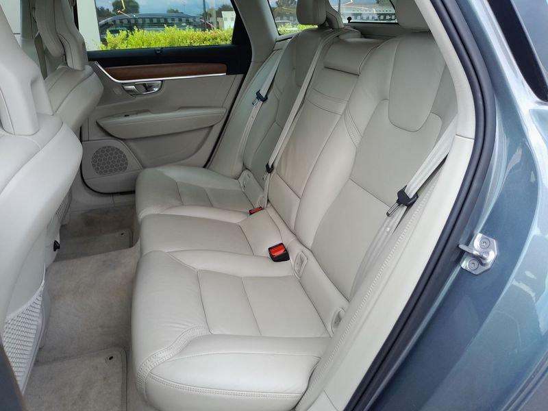 Volvo V90 D3 Geartronic Kinetic IVA ESPOSTA