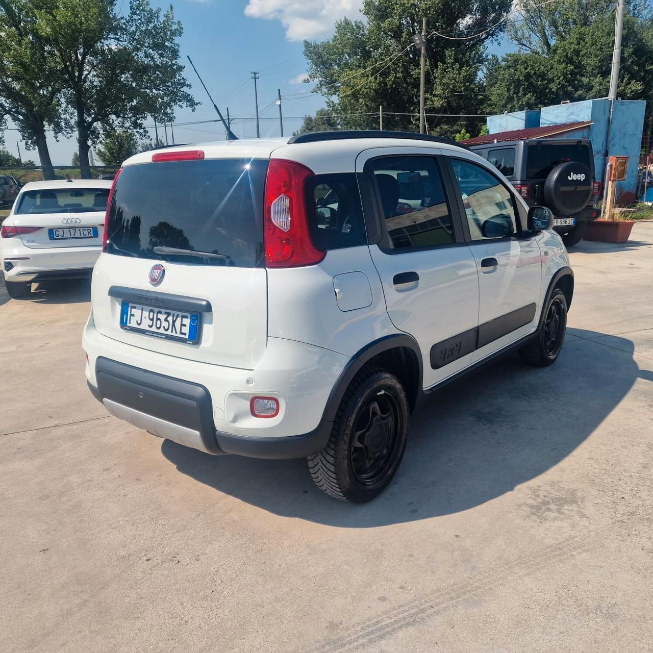 Fiat Panda 1.3 MJT 95 CV S&S 4x4 eld BLOCCO DEL DIFFERENZIALE DI SERIE