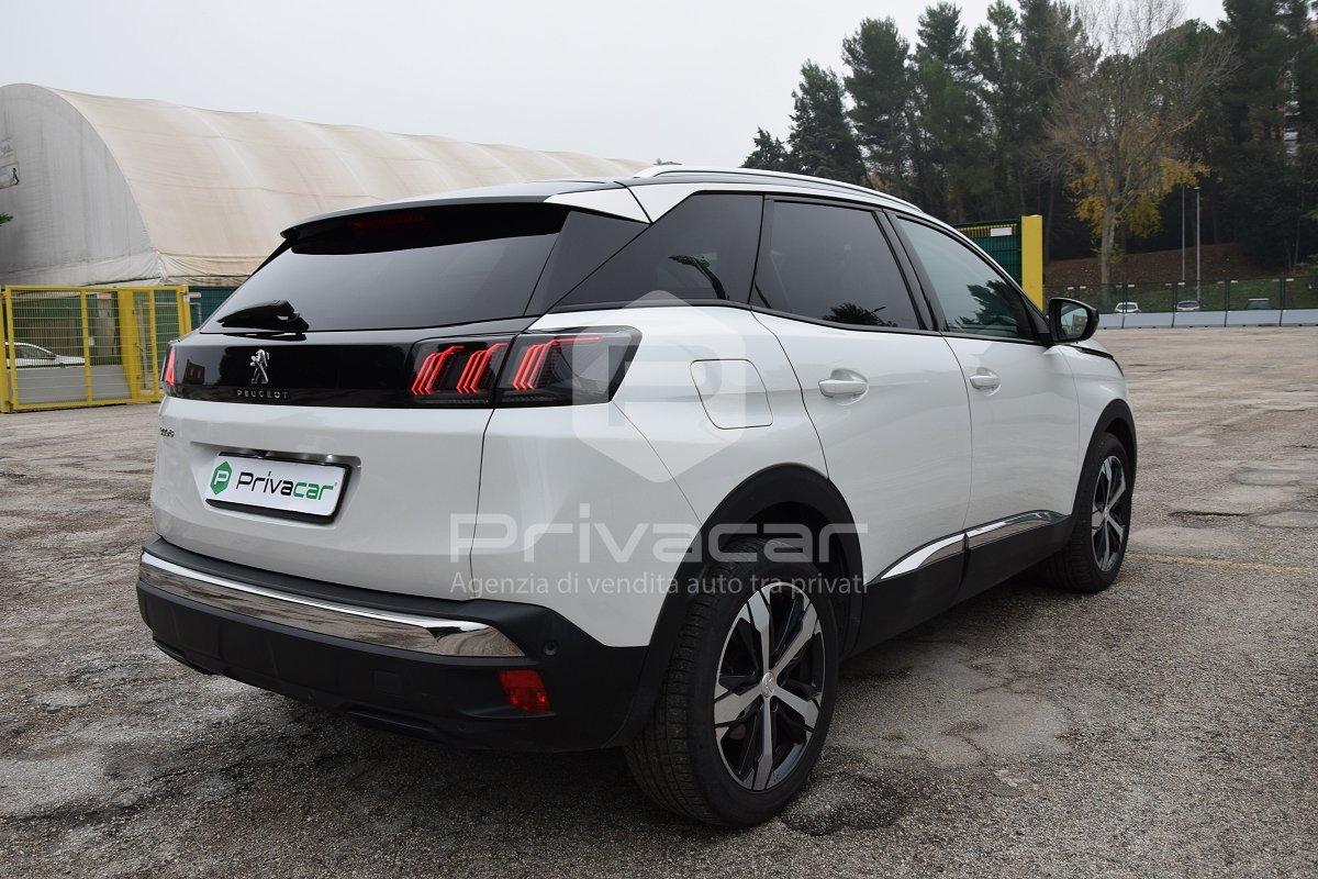 PEUGEOT 3008 BlueHDi 130 S&S Allure